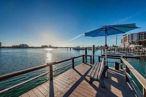 Want to enjoy your morning coffee peacefully? Want to enjoy your morning coffee peacefully while sitting and watching the sunset on your private ocean dock? I think yes!