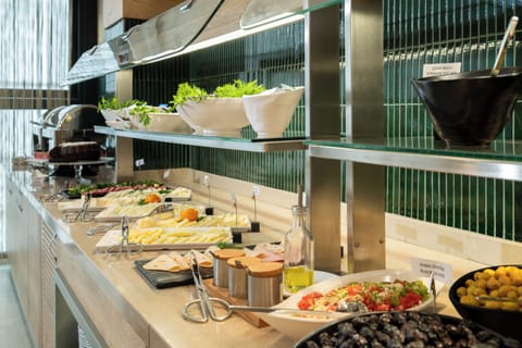 Daily buffet breakfast for a fee