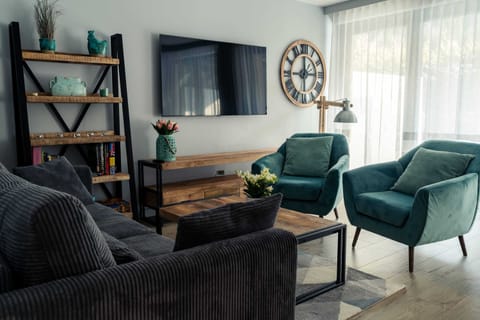 Living room with coffee table.