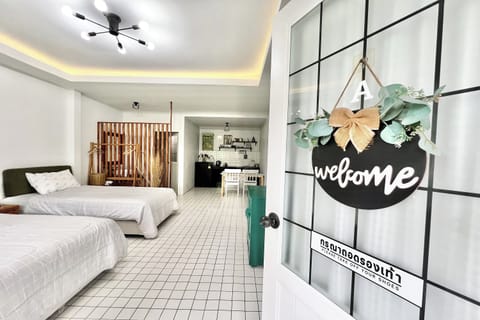 Standard Twin Room, Balcony | Desk, free WiFi, bed sheets