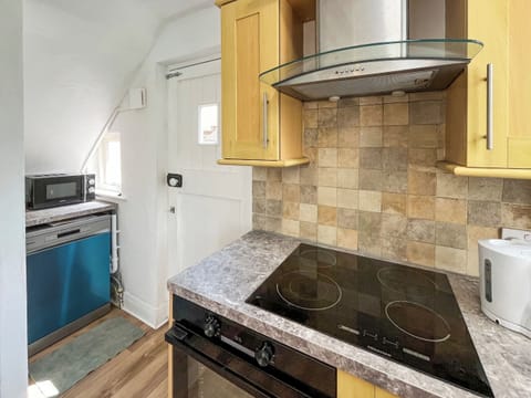 Kitchen | Blue Cherry Cottage, Penrith