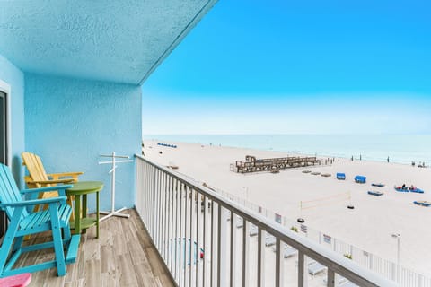 JC Resorts Sand Dollar 311 Balcony Indian Shores-5(2048 Pixels)5