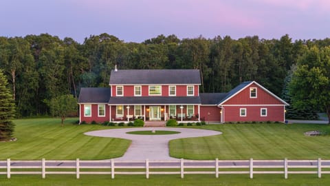 Welcome to Hilltop Retreat