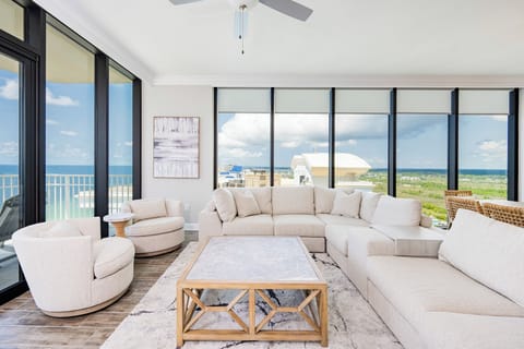 Phoenix Gulf Shores II 2101, Gulf Shores, Alabama, beach front, 4 bedroom condominium on the 21st floor