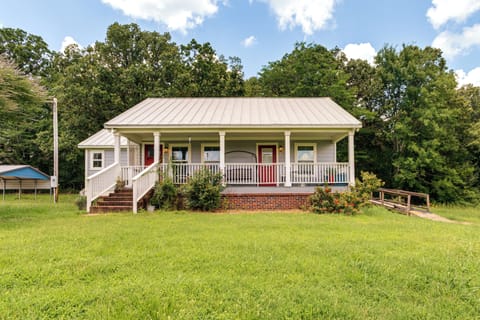 Oxford Vacation Rental | 3BR | 2BA | Stairs Required | 1,624 Sq Ft