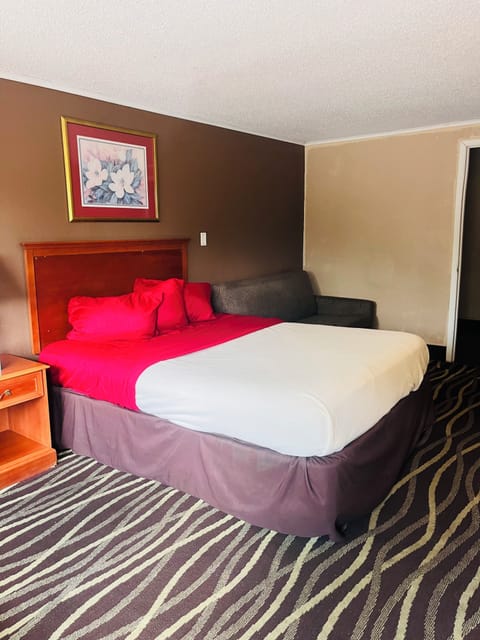 Free WiFi, bed sheets