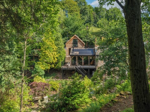 Exterior | The Woodland Loft, Hebden Bridge