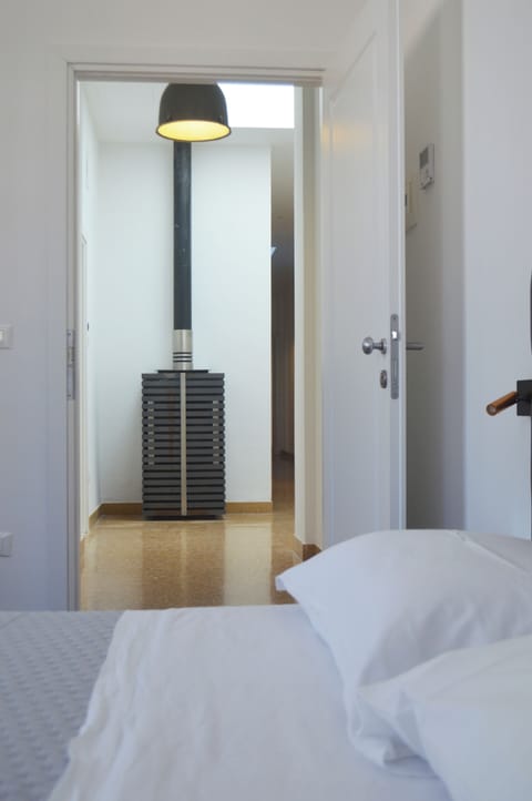 Free minibar items, in-room safe, desk, free WiFi