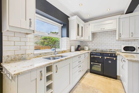 Castle View, Startforth - Host & Stay