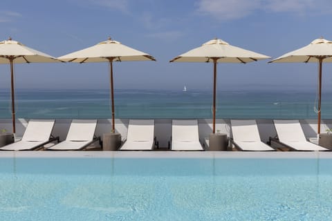 Indoor pool, 5 outdoor pools, pool umbrellas, sun loungers