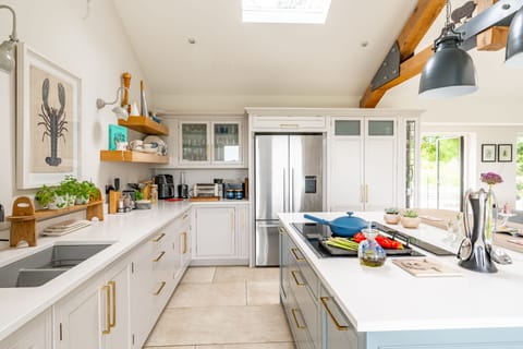 The well-equipped spacious kitchen