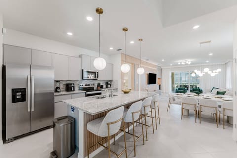 House | 7 bedrooms