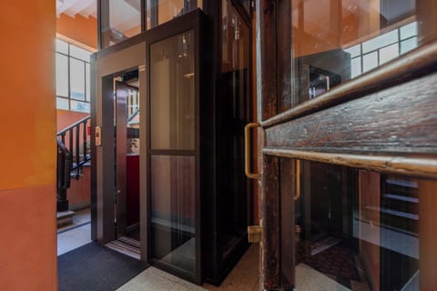 Elevator