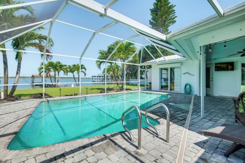 Merritt Island Vacation Rental | 3BR | 3BA | 2,200 Sq Ft | Step-Free Entry