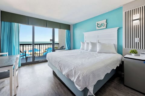  Bedroom w/ Stunning Views 🌅
