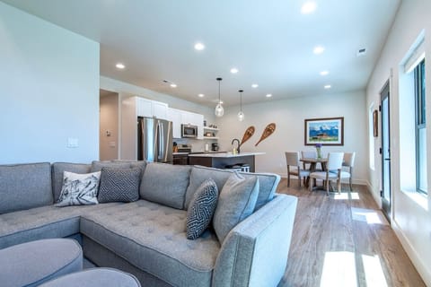 Open Concept Main Floor