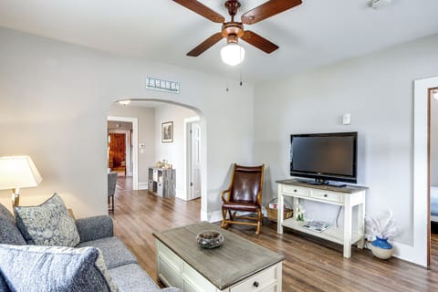Sandusky Vacation Rental | 3BR | 1BA | 1,242 Sq Ft | 2 Steps to Enter