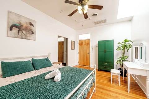 A king bed made for deep, uninterrupted rest