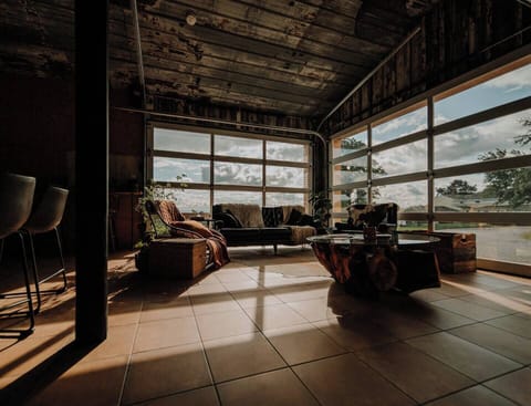 Rw How West Barn- Southview
Living Room