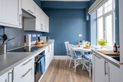 First floor: Kitchen/ diner