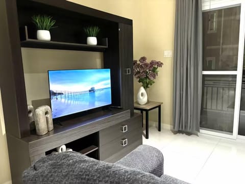 Comfort Apartment, Patio | Living area