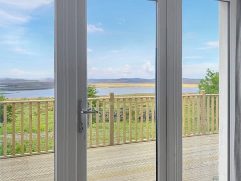 Be surprised by the changing topography around you! | Go Ye Cottage, Achmore