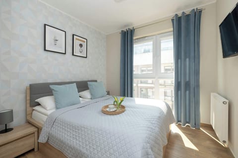 Comfortable double bed in the bedroom. 