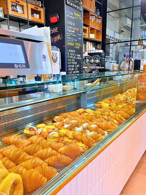 Free daily local cuisine breakfast