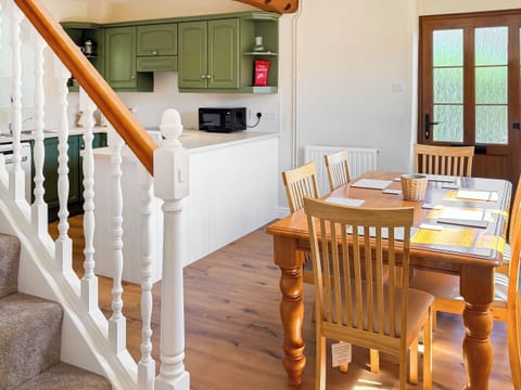 Dining Area | The Granary - Holly Farm Holiday Cottage, Stoke St. Gregory, near Taunton