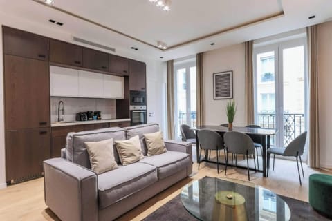 Apartment | Living area