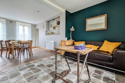 68b2f47f-88bc-4a78-bc78-3ba98b679fa8