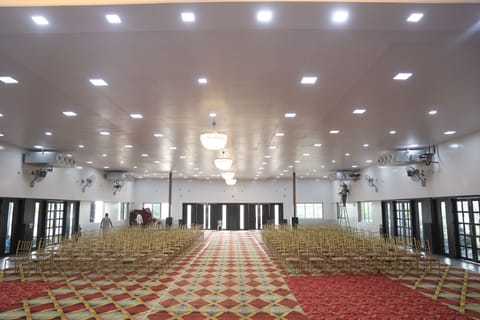 Indoor wedding