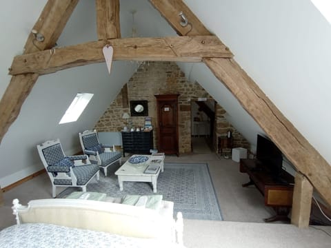 Superior Double Room, Garden View | In-room safe, blackout drapes, iron/ironing board, free WiFi