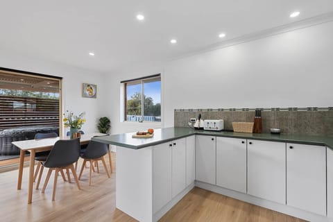 Modern kitchen with everything you need for easy, everyday cooking.