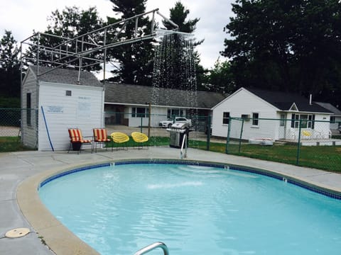 Seasonal outdoor pool