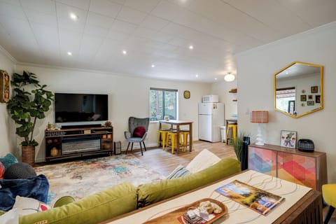 Prescott Vacation Rental | 2BR | 1BA | 800 Sq Ft | 7 Steps to Enter