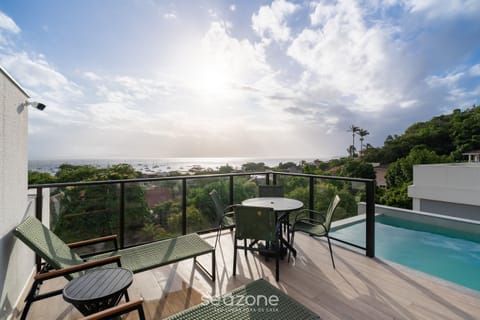 Basic Studio | Outdoor dining