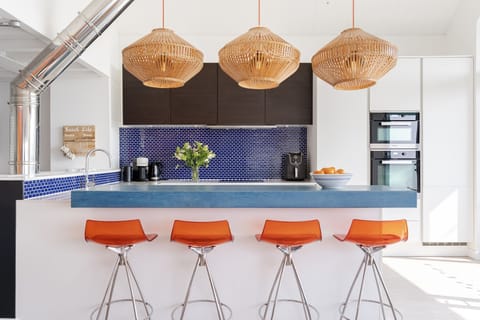 Dining room at The Blue House, Bude, Cornwall, self catering with Beach Retreats.