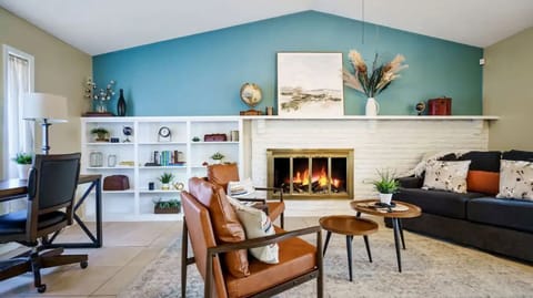 Open floorplan ....Sit back, relax and enjoy making beautiful memories