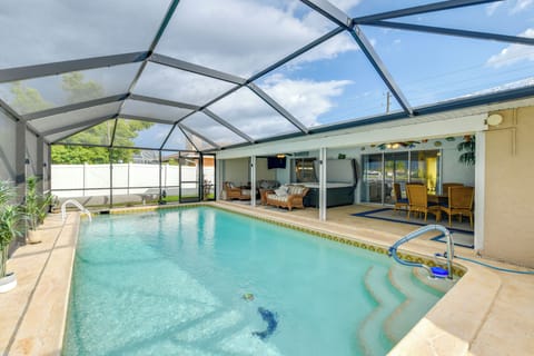 Port Charlotte Vacation Rental | 2BR | 2BA | 1,562 Sq Ft | 1 Step to Enter