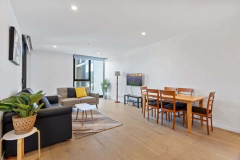 Living Area/Dining Area