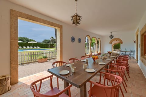 Outdoor dining area
