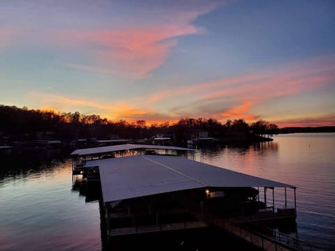 Spectacular view of a sunset on The Lake from the deck! 