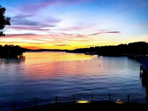 Another incredible sunset from the point of Indian Pointe. Whether you enjoy the sunsets from one of your two private patios, the boardwalk point, the edge of our private dock slips, or the pool decks,  you won't be disappointed. 