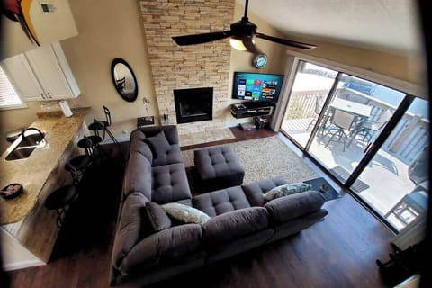 Open spacious floor plan. High vaulted ceilings with a spectacular unobstructed view of the lake. 