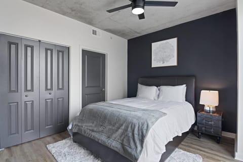 Experience tranquility in our sleek and immaculate bedroom. Designed for comfort and style, it offers a serene atmosphere ideal for relaxation. With minimalist decor and pristine furnishings, enjoy a peaceful retreat and rejuvenate for the day ahead.