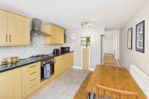 The Coastal Retreat in Saltburn, Saltburn-by-the-Sea - Host & Stay