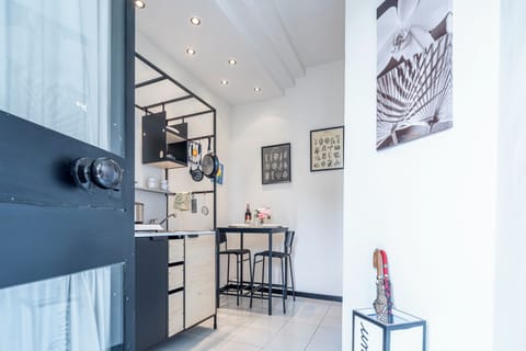 Apartment | Private kitchen | Fridge, stovetop, espresso maker, cookware/dishes/utensils