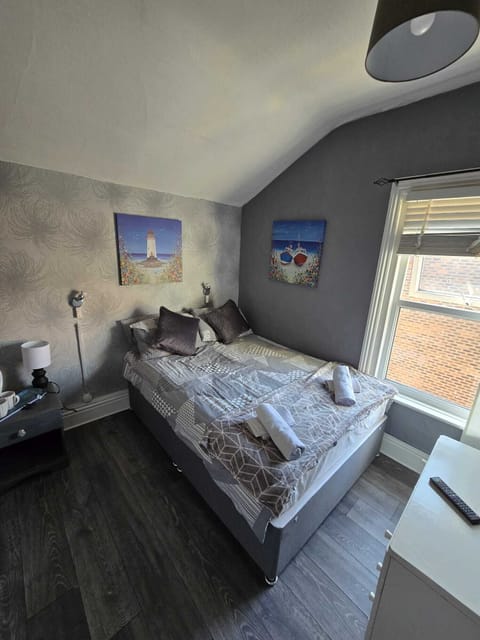 Double Room | Free WiFi, bed sheets