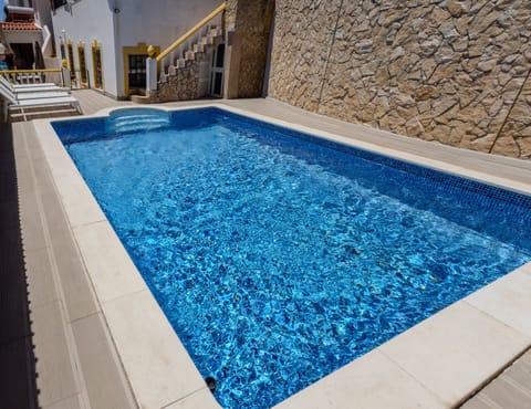 Private Swimming pool at Casa Bonita, Lagoa, Algarve